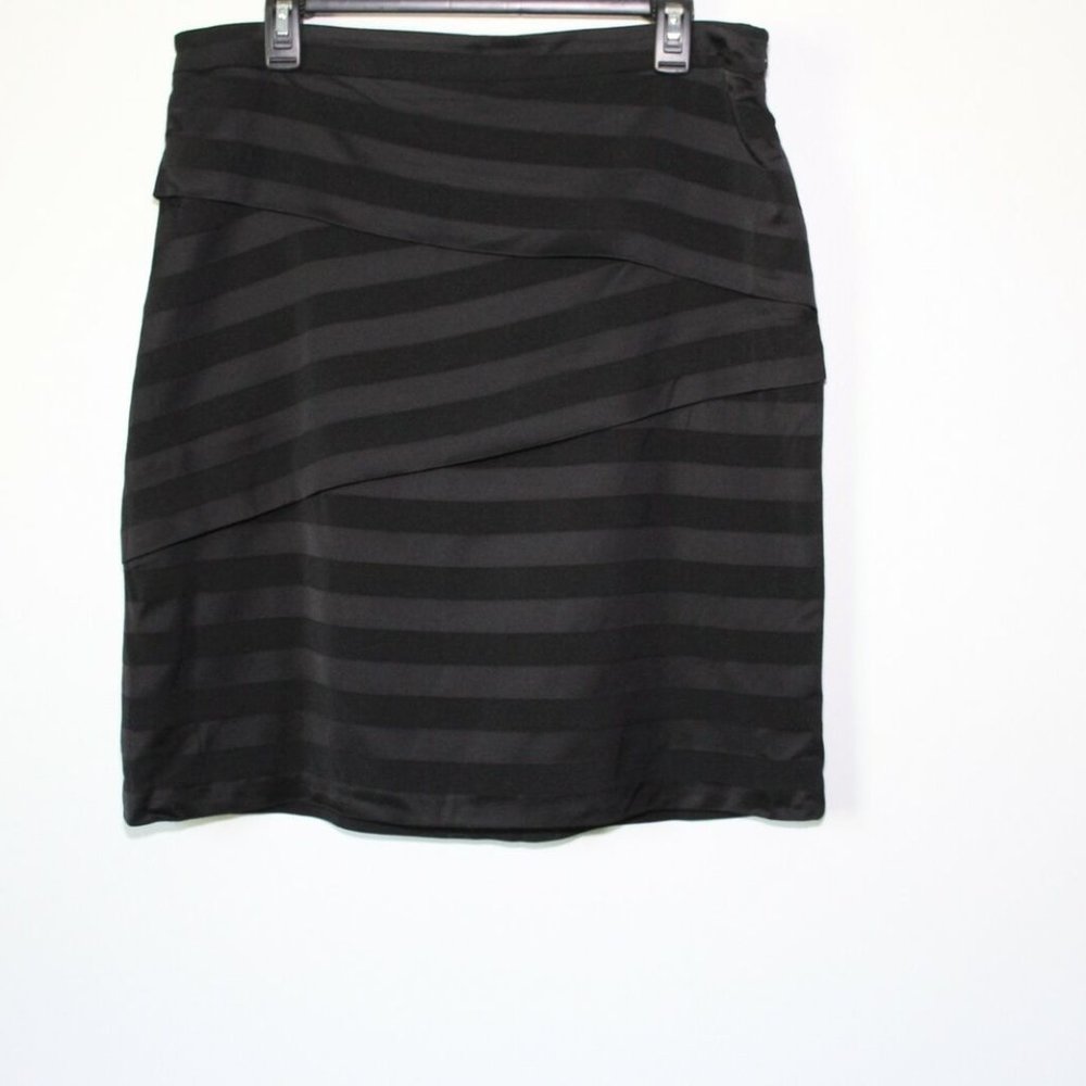 NWT J. McLaughlin Striped Nicola Layered Panel Pencil Skirt Black Size 12 H13124 - Picture 9 of 11